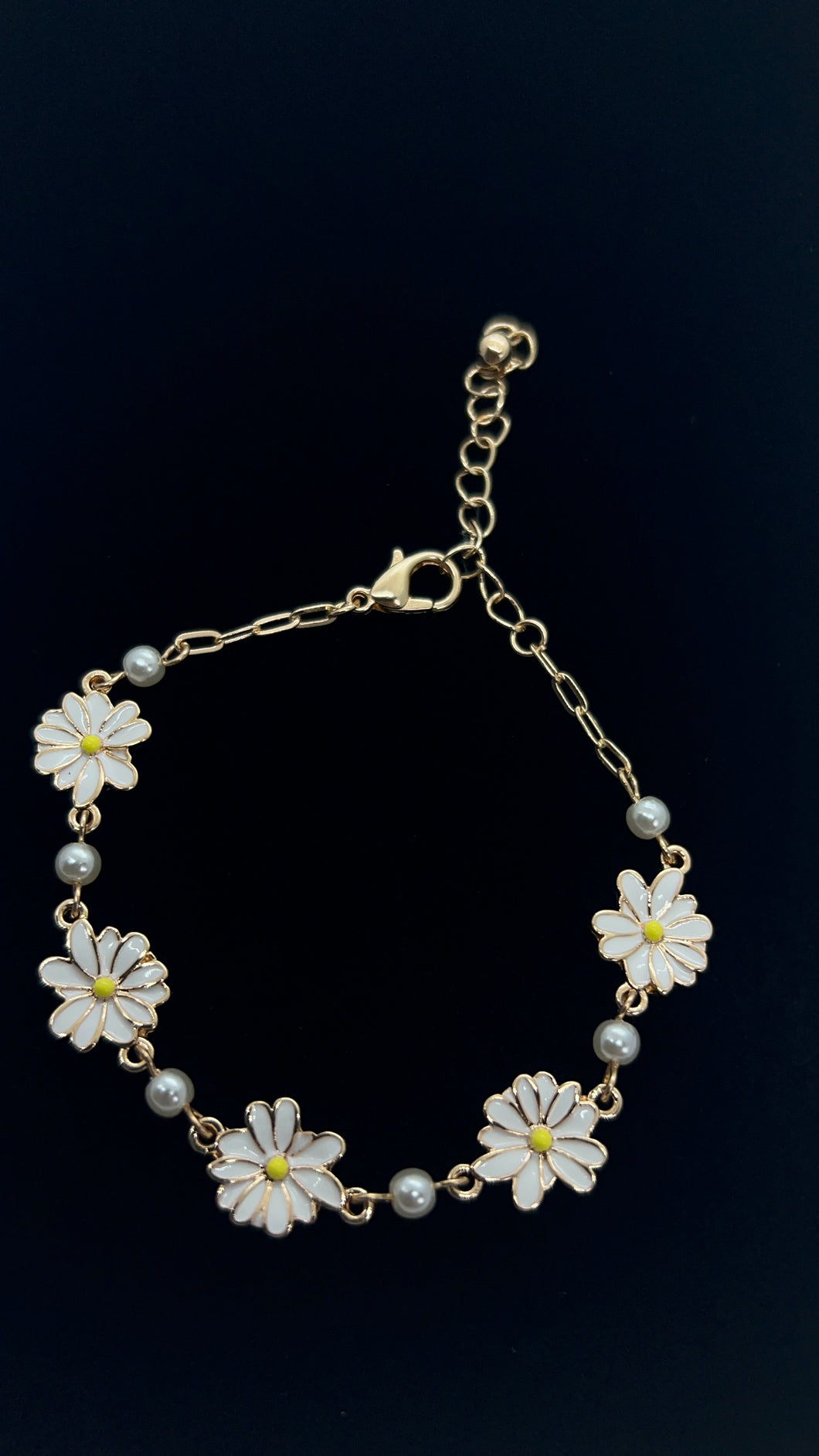 Deisy Bracelet (White)